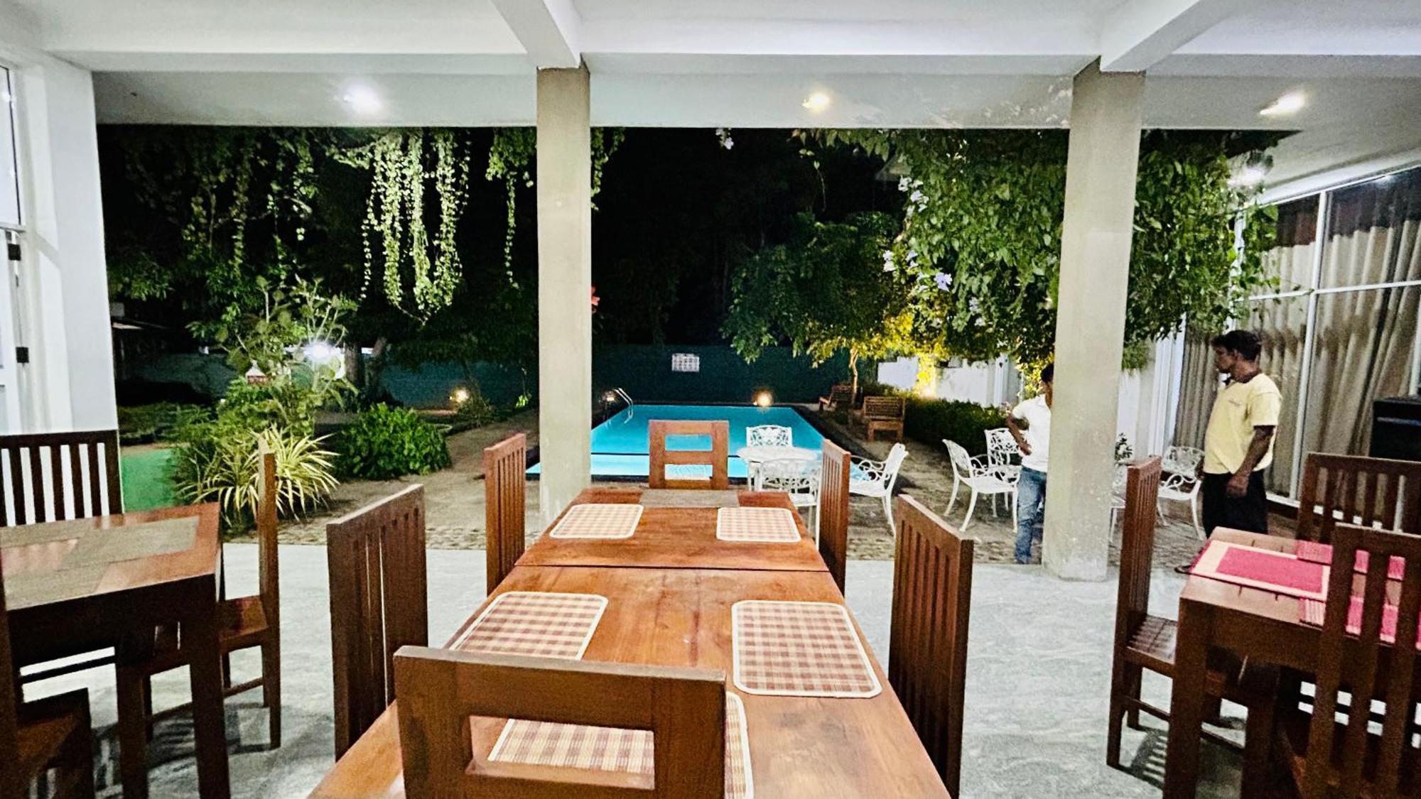 Salubrious Resort Anuradhapura Εξωτερικό φωτογραφία