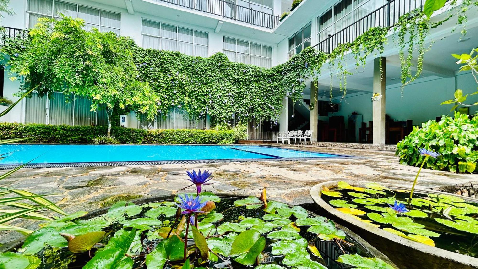 Salubrious Resort Anuradhapura Εξωτερικό φωτογραφία
