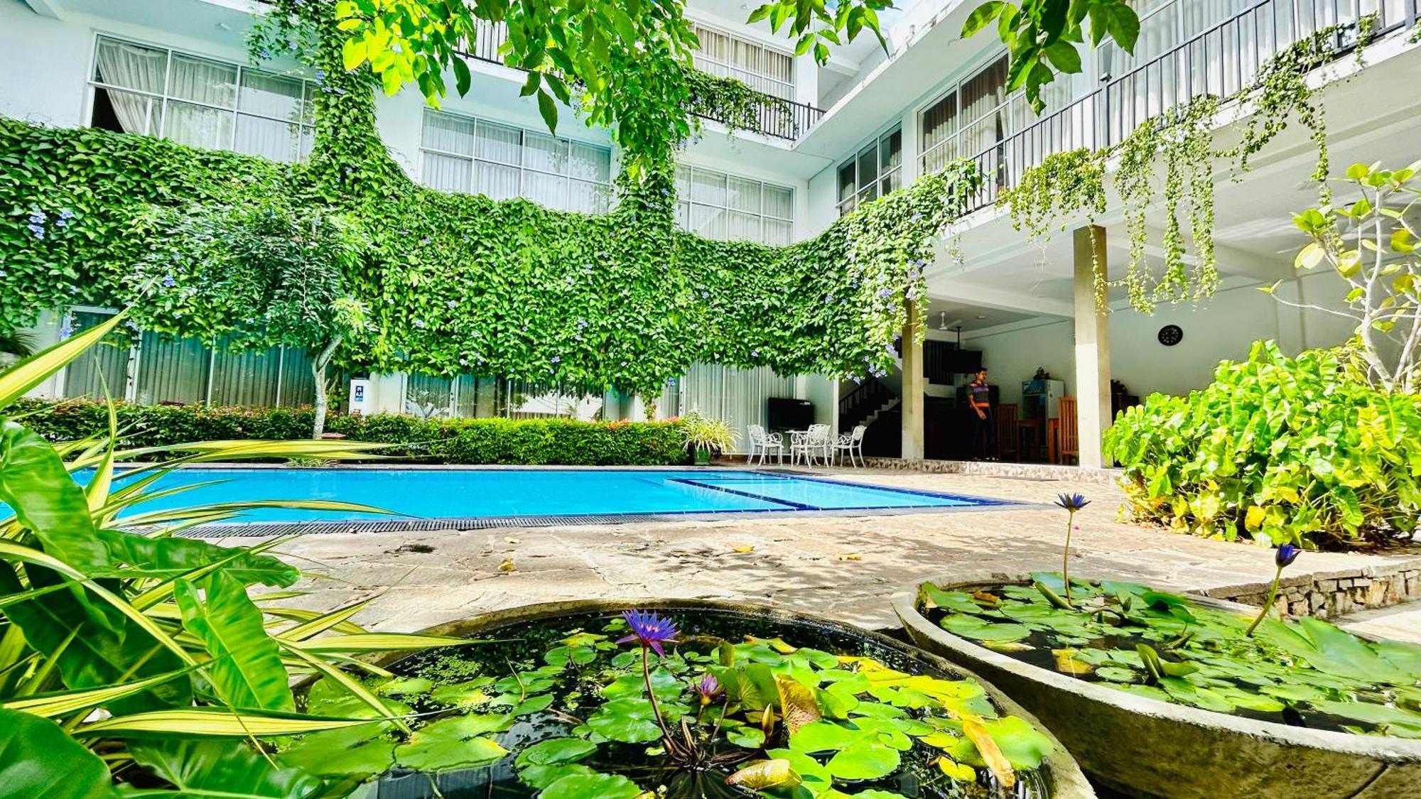 Salubrious Resort Anuradhapura Εξωτερικό φωτογραφία