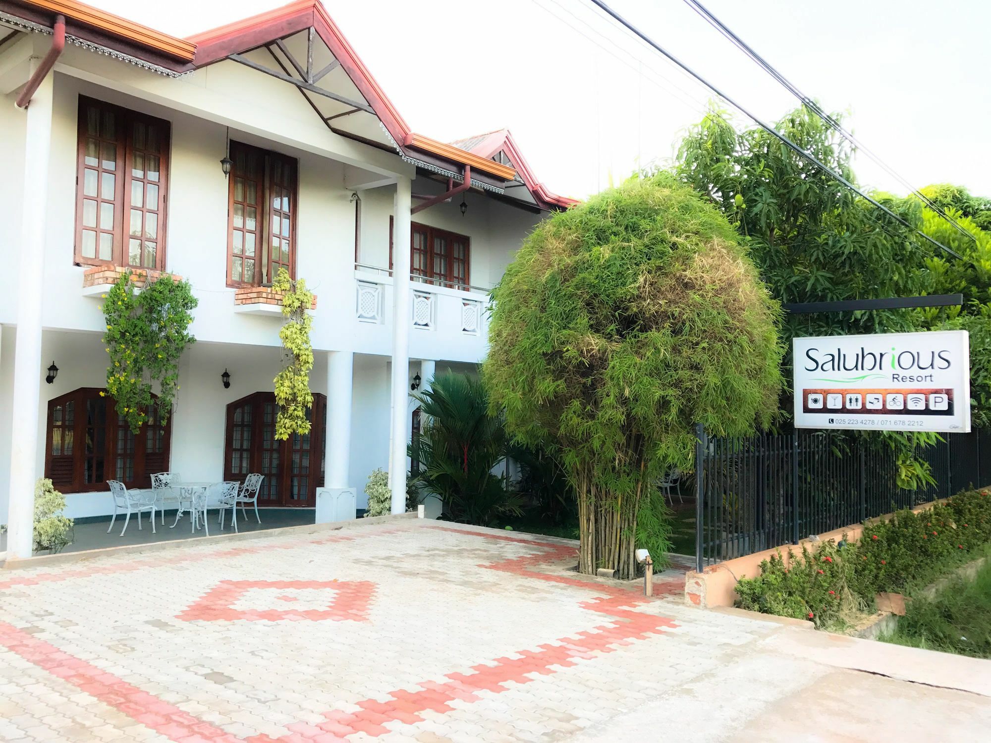 Salubrious Resort Anuradhapura Εξωτερικό φωτογραφία